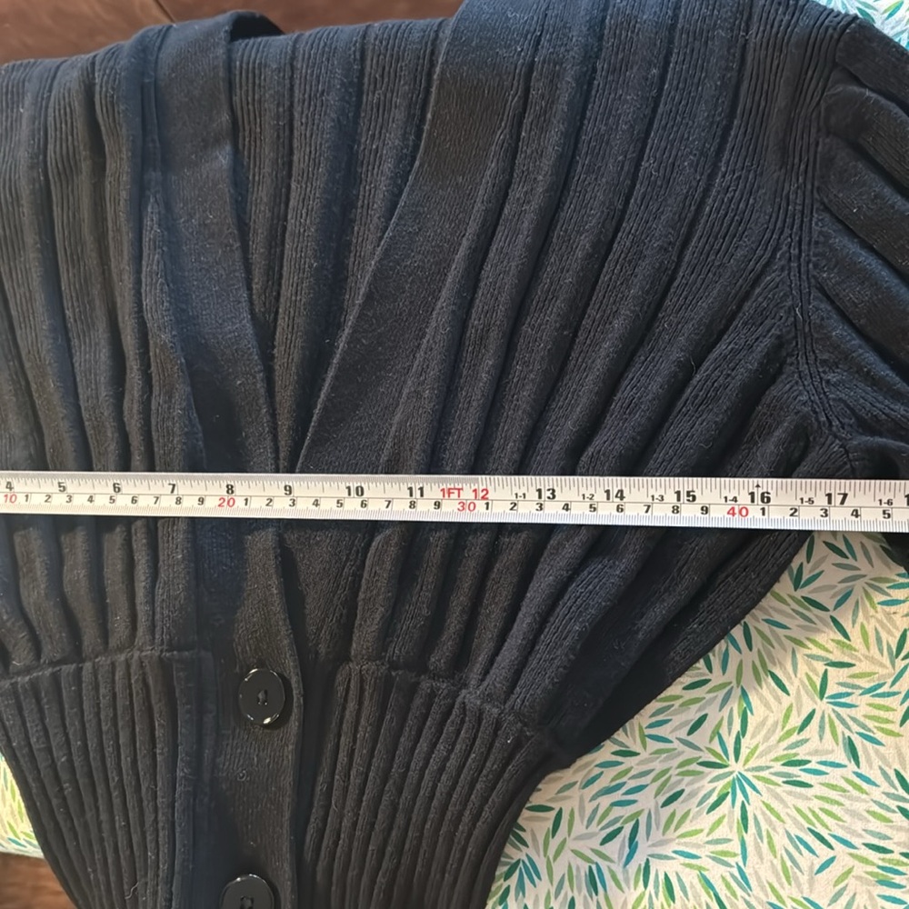 Wilfred Thai Cardigan - Picture 8 of 10